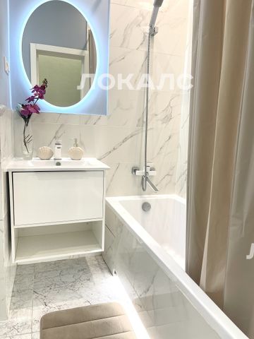 Сдаю 1-комнатную квартиру на г Москва, Саввинская наб, д 3, метро Смоленская (Арбатско-Покровская линия), г. Москва