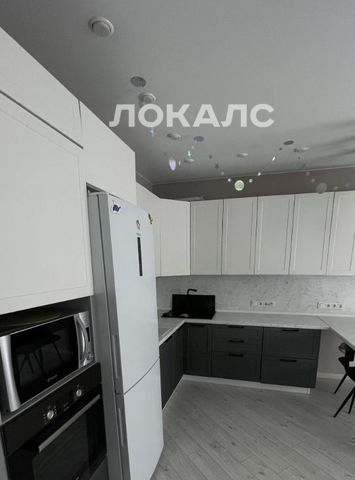 Сдам трехкомнатную квартиру на улица Яворки, 1к3, метро Ольховая, г. Москва