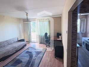 2-комнатная квартира: Екатеринбург, улица Металлургов, 32А (48 м²)