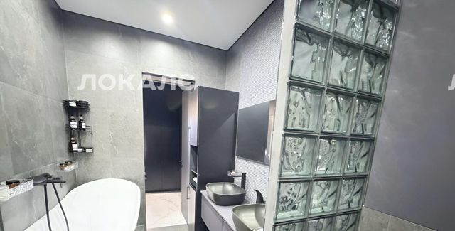 Аренда 3-комнатной квартиры на бульвар Братьев Весниных, 1, метро ЗИЛ, г. Москва