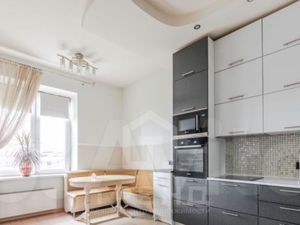 3-к кв. Санкт-Петербург ул. Замшина, 31к4 (88.0 м²)
