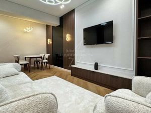 3-комнатная квартира: Москва, улица Малая Полянка, 2 (80 м²)