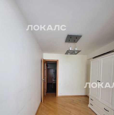 Сдаю трехкомнатную квартиру на Зоологическая улица, 4, метро Баррикадная, г. Москва