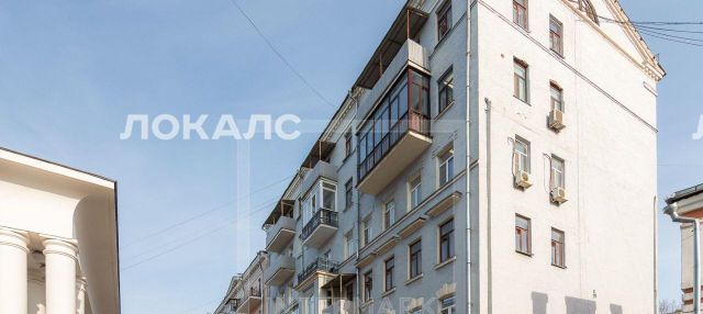 Сдаю трехкомнатную квартиру на Малый Златоустинский переулок, 8С2, метро Театральная, г. Москва