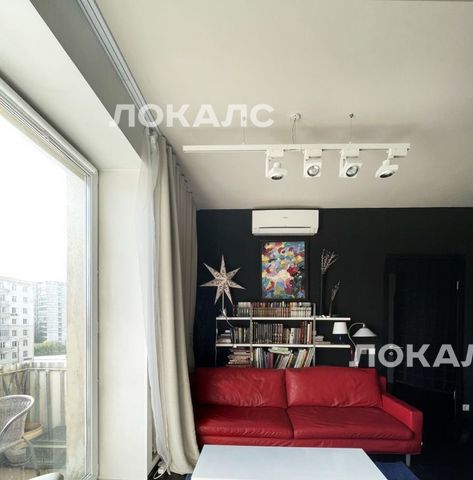 Сдаю 3х-комнатную квартиру на Новослободская улица, 62К2, метро Новослободская, г. Москва