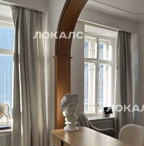 Снять четырехкомнатную квартиру на Малая Бронная улица, 20С2, г. Москва