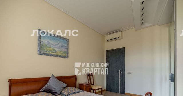 Сдам 3-к квартиру на Старопименовский переулок, 10, метро Новослободская, г. Москва