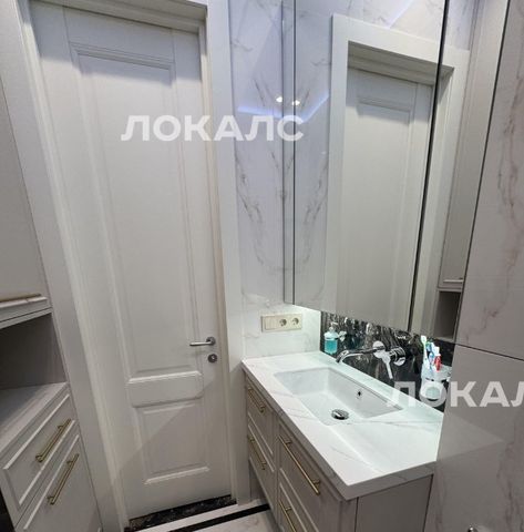 Сдам 3-к квартиру на улица Крузенштерна, 12к2, метро Авиамоторная, г. Москва