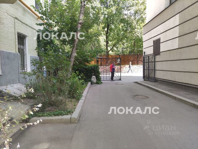 Сдам однокомнатную квартиру на г Москва, ул Арбат, метро Смоленская (Филевская линия), г. Москва