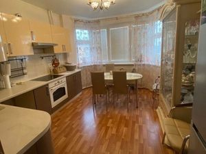 3-комнатная квартира: Москва, Ангарская улица, 57к1 (76.1 м²)