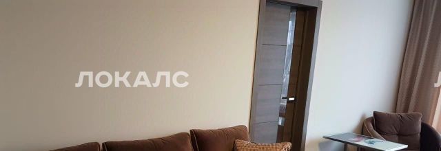 Сдам 3-комнатную квартиру на Смоленский бульвар, 6-8, метро Киевская, г. Москва