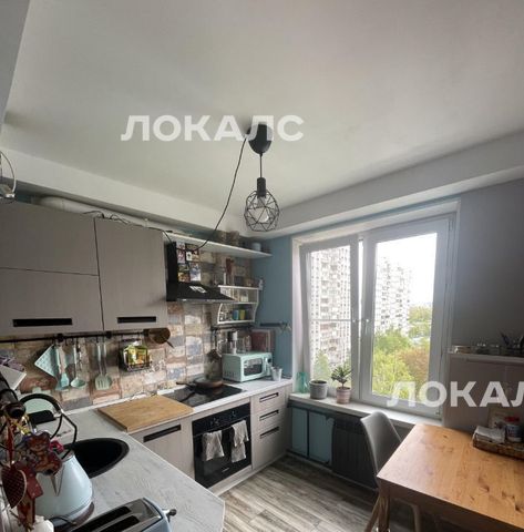 Снять трехкомнатную квартиру на Митинская улица, 38, метро Волоколамская, г. Москва