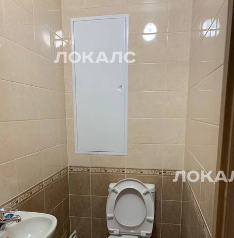 Сдаю трехкомнатную квартиру на улица Сочинская, 8, метро Некрасовка, г. Москва