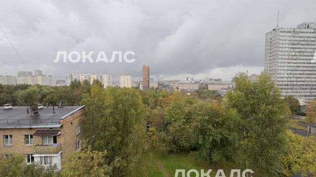 Сдаю трехкомнатную квартиру на г Москва, ул Профсоюзная, д 42 к 1, метро Профсоюзная, г. Москва