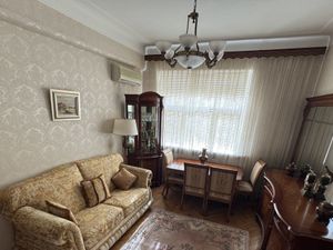 Двушка Старопименовский