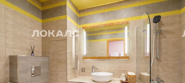 Сдается 2-комнатная квартира на Симферопольский бульвар, 17К1, метро Варшавская, г. Москва