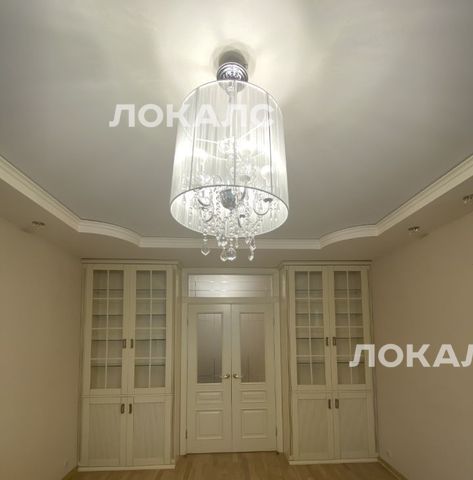 Сдается 3-комнатная квартира на улица Маршала Тухачевского, 55, метро Щукинская, г. Москва