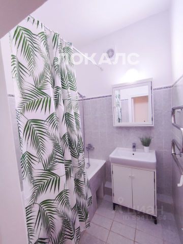 Сдаю 2-комнатную квартиру на Фрунзенская набережная, 50, метро Спортивная, г. Москва