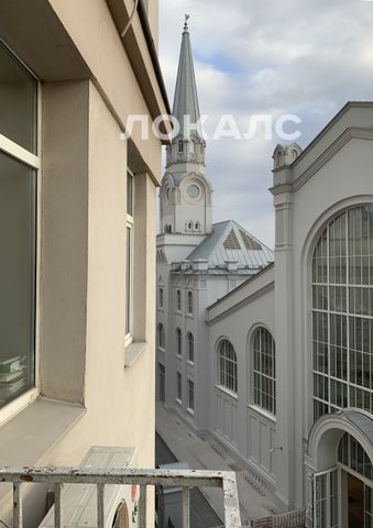 Сдается 2-комнатная квартира на г Москва, ул Серафимовича, д 2, метро Боровицкая, г. Москва