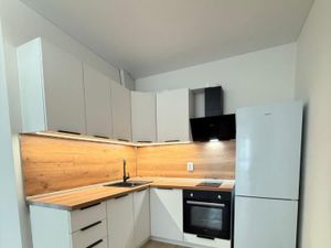 2-к кв. Свердловская область, Екатеринбург ул. Михаила Ананьева, 4 (40.0 м²)