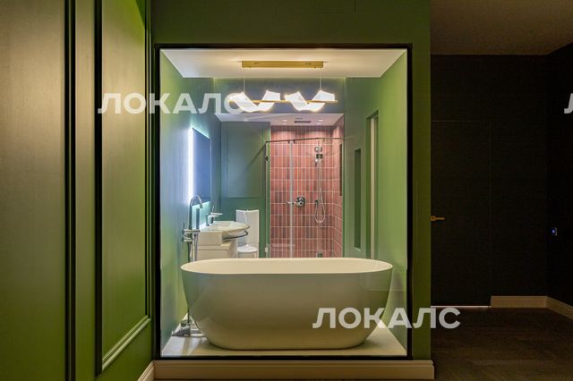 Сдается 4х-комнатная квартира на г Санкт-Петербург, Смольный пр-кт, д 17, метро Новочеркасская, г. Санкт-Петербург