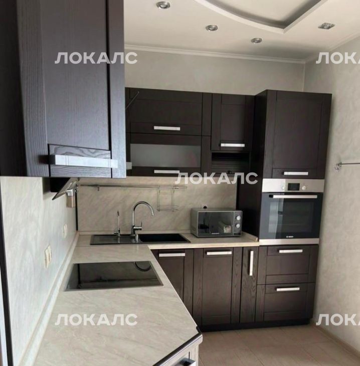 Снять трехкомнатную квартиру на Авиационная улица, 66, метро Щукинская, г. Москва