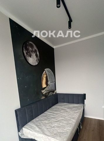 Сдаю трехкомнатную квартиру на Волоколамское шоссе, 95/2к3, метро Мякинино, г. Москва