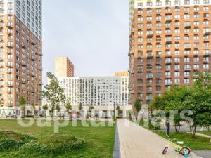 2-к кв. Москва Боровское ш., 2к5 (69.0 м²)