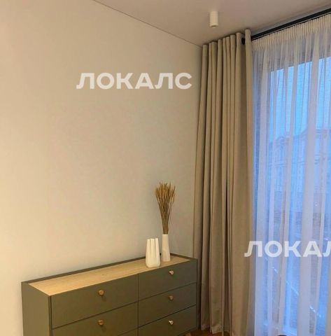 Сдается трехкомнатная квартира на улица Новая Дорога, 9к1, г. Москва