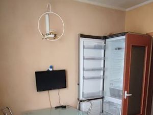 3к квартира около метро Молодёжная