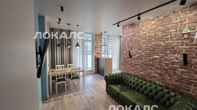 Сдается трехкомнатная квартира на Московская обл, г Красногорск, пгт Отрадное, ул Пятницкая, д 12, метро Пятницкое шоссе, г. Москва