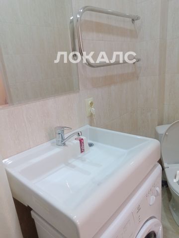 Снять однокомнатную квартиру на Московская обл, г Красногорск, мкр Опалиха, ул Чапаева, д 61А, метро Волоколамская, г. Москва