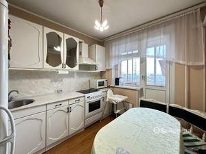 3-комнатная квартира: Москва, Ратная улица, 2к1 (79 м²)