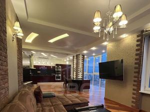 4-к кв. Санкт-Петербург Ярославский просп., 95 (140.0 м²)