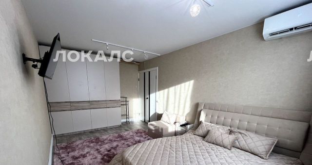 Снять 2к квартиру на Смоленский бульвар, 6-8, метро Кропоткинская, г. Москва