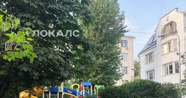 Сдается трехкомнатная квартира на Цветной бульвар, 22С5, метро Чистые пруды, г. Москва