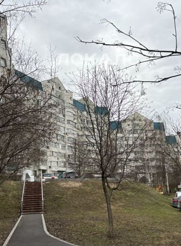 Сдам 1к квартиру на улица Генерала Белобородова, 35/2, метро Волоколамская, г. Москва