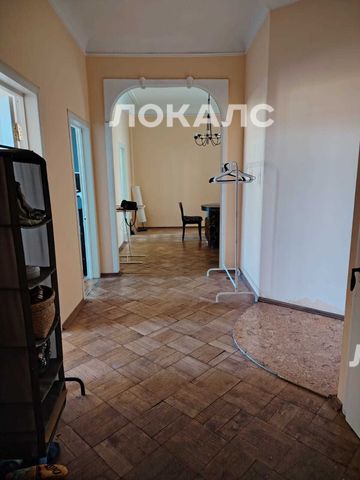 Аренда 4-комнатной квартиры на г Москва, Большой Толмачёвский пер, д 4, метро Новокузнецкая, г. Москва