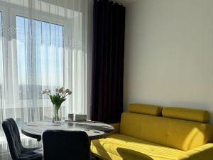 Двушка на метро Мякинино