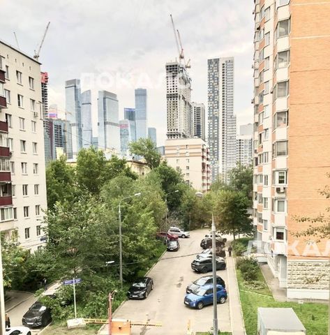 Сдается трехкомнатная квартира на Шелепихинское шоссе, 17К1, метро Шелепиха, г. Москва