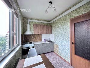 1 комнатная квартира Русанова