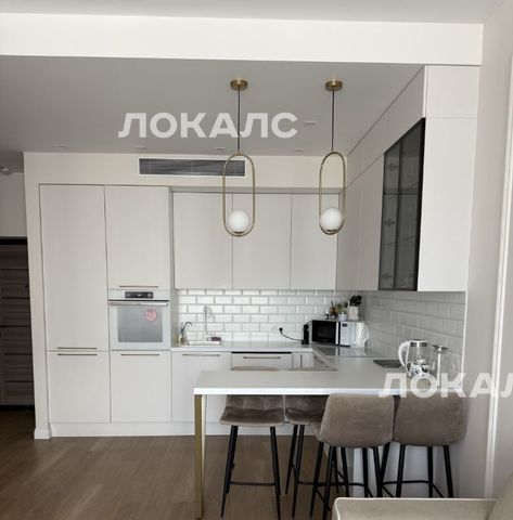 Аренда двухкомнатной квартиры на бульвар Братьев Весниных, 1, метро ЗИЛ, г. Москва