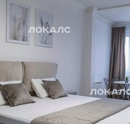 Сдаю 4-к квартиру на Большая Декабрьская улица, 1, метро Улица 1905 года, г. Москва