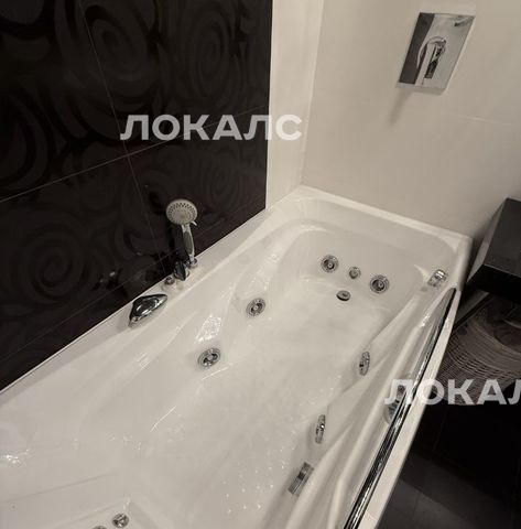 Сдаю 3х-комнатную квартиру на Дубнинская улица, 40А, г. Москва