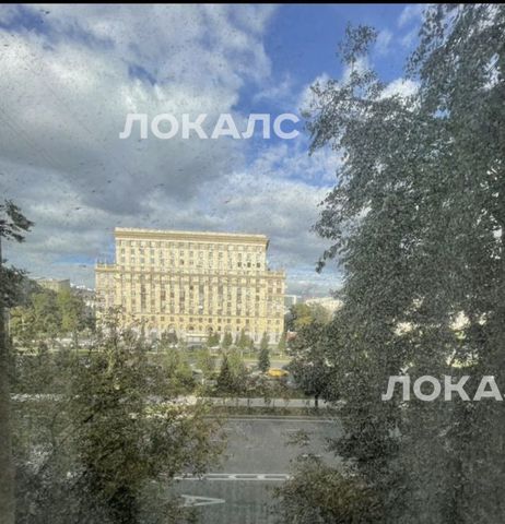 Сдается трехкомнатная квартира на Ленинградский проспект, 9, метро Динамо, г. Москва