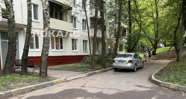 Сдам 2к квартиру на Черноморский бульвар, 5К5, метро Севастопольская, г. Москва