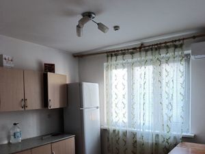 2-к кв. Краснодарский край, Краснодар ул. Академика Лукьяненко, 12/1 (61.0 м²)