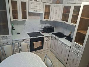 3-комнатная квартира: Шушары, Валдайская улица, 6к1 (84 м²)