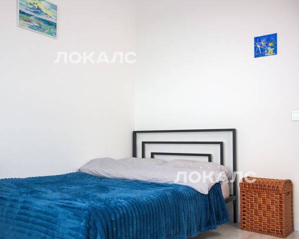 Снять трехкомнатную квартиру на г Санкт-Петербург, пр-кт Обуховской Обороны, д 38 литера К, метро Елизаровская, г. Санкт-Петербург