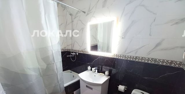 Сдам однокомнатную квартиру на улица Харлампиева, 42, метро Прокшино, г. Москва